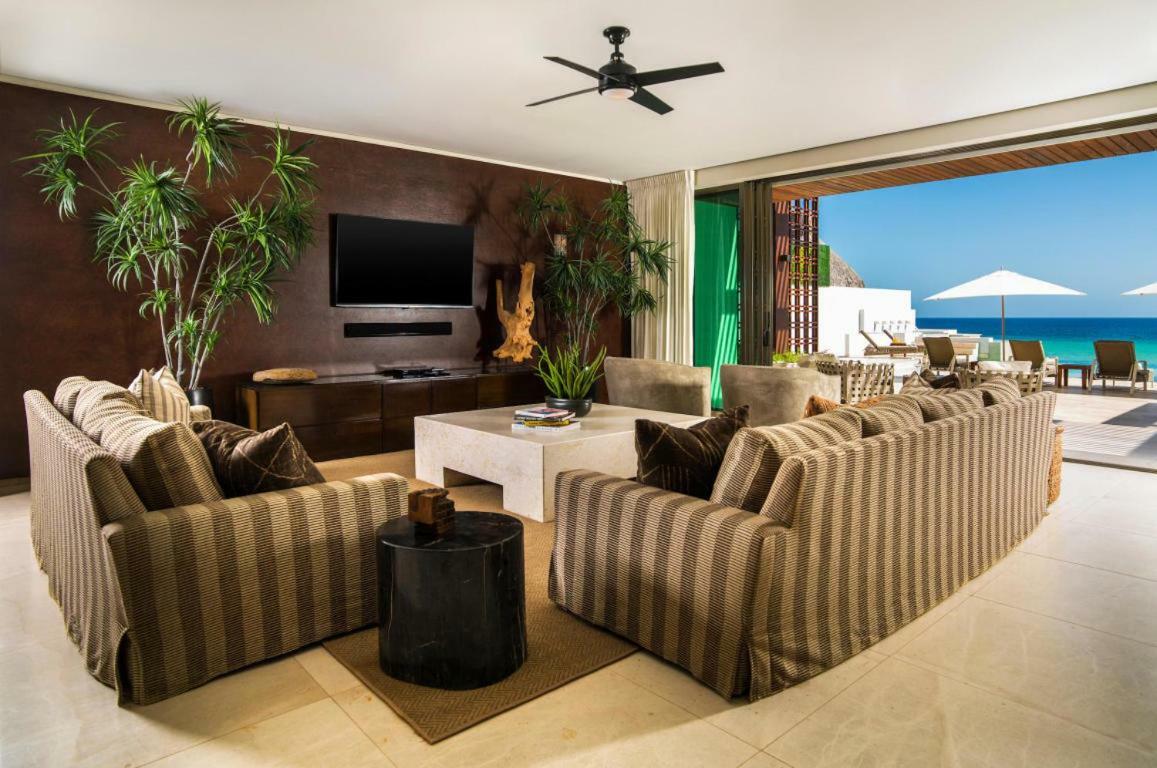 Ultra Exclusive Beachfront Villa Just Steps From The Sand With Butler Included San José del Cabo Exterior foto